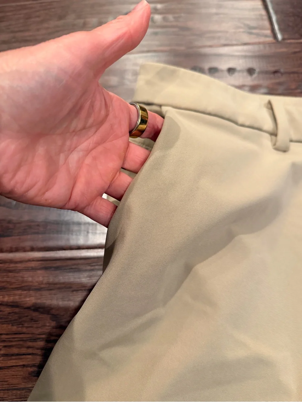 lululemon athletica Men's Khaki Flat-Front Performance Shorts